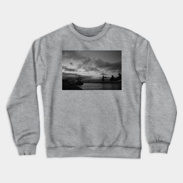 Sunset on the River Blyth - Monochrome Crewneck Sweatshirt by Violaman